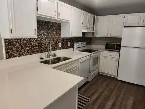 4444 Woodgate Court Eagan MN 55122
