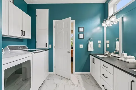 10830 Thone Circle Woodbury MN 55129