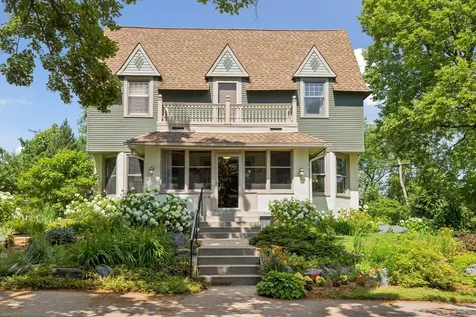 1818 Kenwood Parkway Minneapolis MN 55405