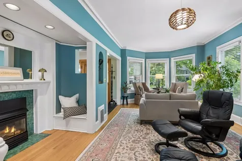1818 Kenwood Parkway Minneapolis MN 55405