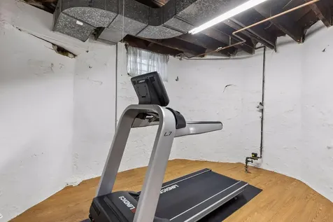 1818 Kenwood Parkway Minneapolis MN 55405