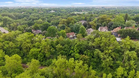 1818 Kenwood Parkway Minneapolis MN 55405