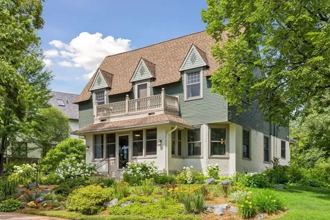 1818 Kenwood Parkway Minneapolis MN 55405