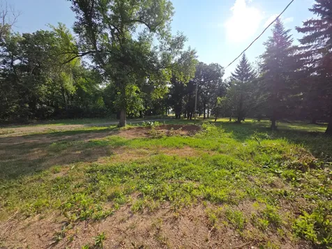 47099 Center Street W East Grand Forks MN 56721