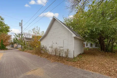 1519 N 4th Street Mankato MN 56001