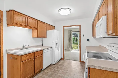 8757 75th Street S Cottage Grove MN 55016