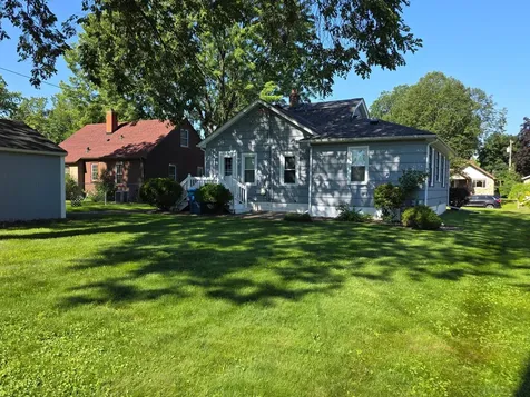 3922 Zane Avenue N Robbinsdale MN 55422