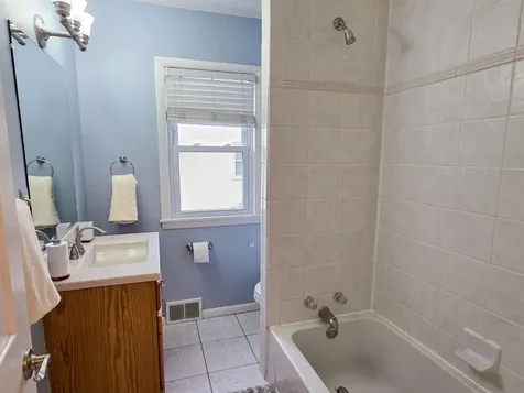 3922 Zane Avenue N Robbinsdale MN 55422