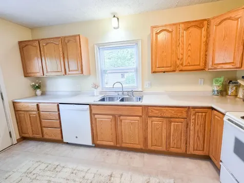 3922 Zane Avenue N Robbinsdale MN 55422