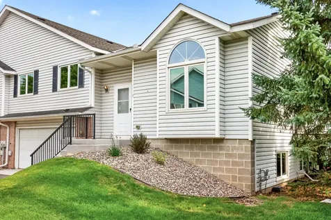 14799 Endicott Way Apple Valley MN 55124