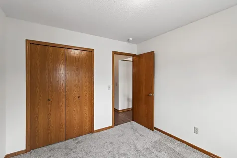 14799 Endicott Way Apple Valley MN 55124
