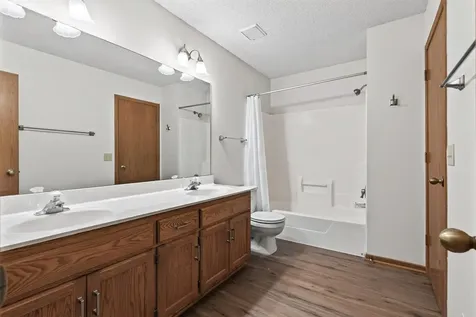 14799 Endicott Way Apple Valley MN 55124
