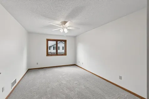 14799 Endicott Way Apple Valley MN 55124
