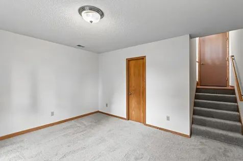 14799 Endicott Way Apple Valley MN 55124