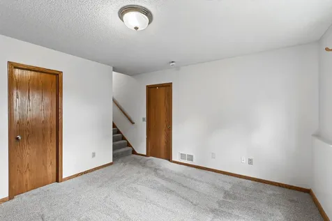 14799 Endicott Way Apple Valley MN 55124