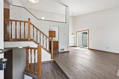 14799 Endicott Way Apple Valley MN 55124