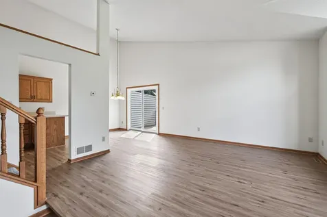 14799 Endicott Way Apple Valley MN 55124