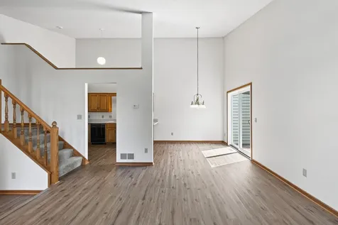 14799 Endicott Way Apple Valley MN 55124