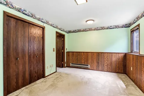 525 Lakewood Drive S Maplewood MN 55119