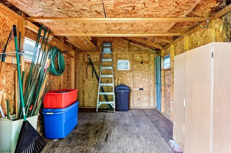 525 Lakewood Drive S Maplewood MN 55119