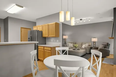 15329 Flower Way Apple Valley MN 55124
