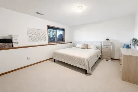 8992 Hidden Meadow Road Woodbury MN 55125