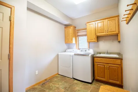 6739 Yellowstone Lane N Maple Grove MN 55311