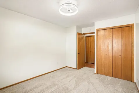 719 Evergreen Court Burnsville MN 55337