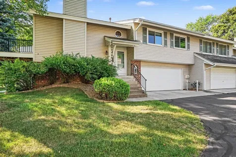 719 Evergreen Court Burnsville MN 55337
