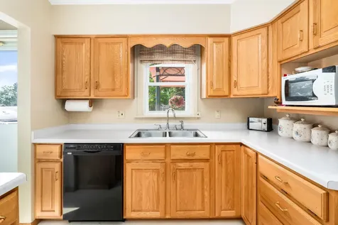 5306 Oneida Street Duluth MN 55804