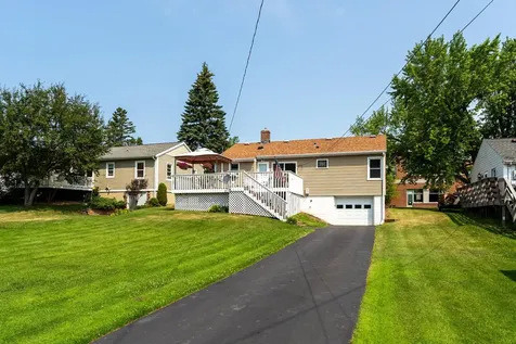 5306 Oneida Street Duluth MN 55804