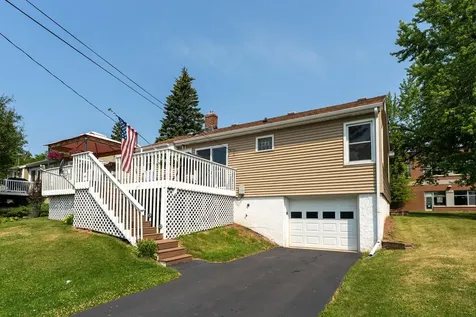 5306 Oneida Street Duluth MN 55804
