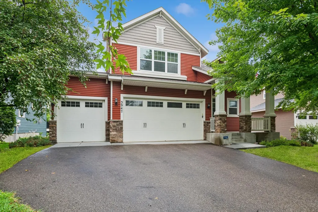 3947 Valencia Lane Chaska MN 55318