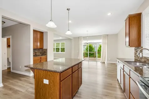 3947 Valencia Lane Chaska MN 55318