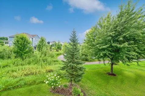 3947 Valencia Lane Chaska MN 55318