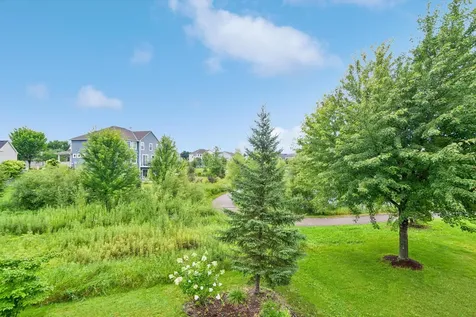 3947 Valencia Lane Chaska MN 55318
