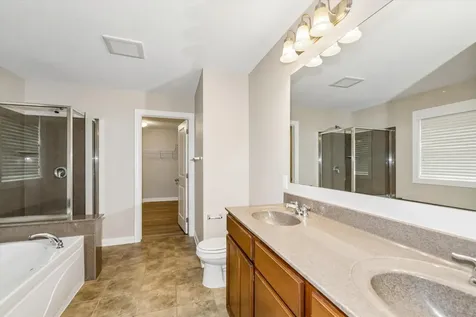 3947 Valencia Lane Chaska MN 55318