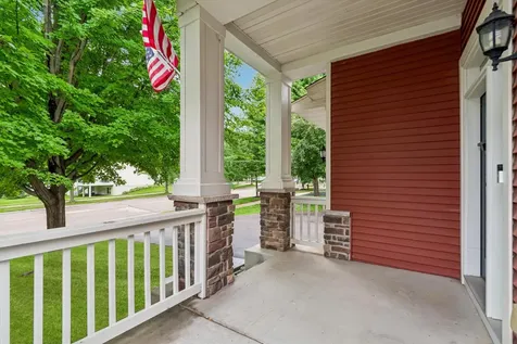 3947 Valencia Lane Chaska MN 55318