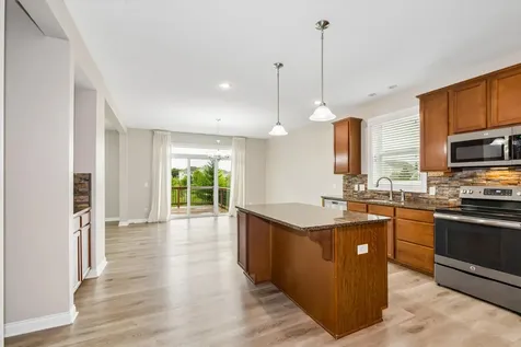 3947 Valencia Lane Chaska MN 55318
