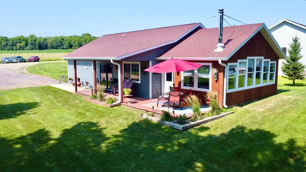 83177 Salmonson Drive Clinton MN 56225