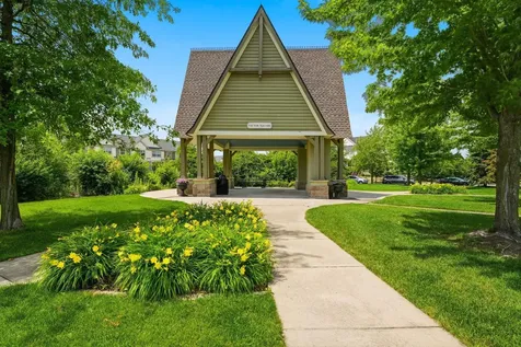 14623 Victor Hugo Boulevard Hugo MN 55038