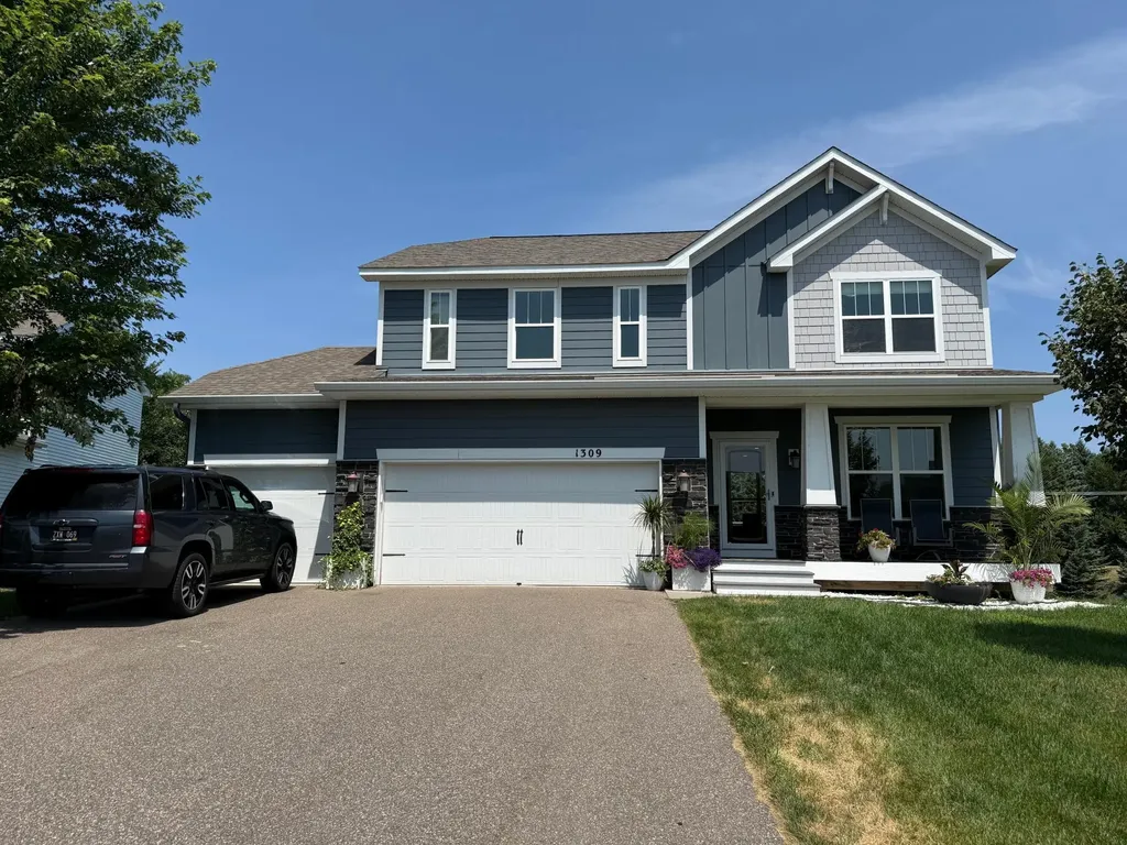 1309 Shadow Creek Curve Eagan MN 55123