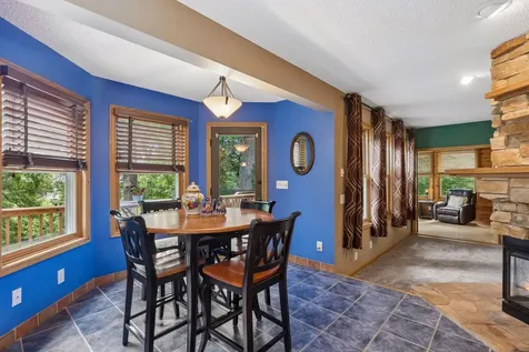 2488 Hillwood Drive E Maplewood MN 55119