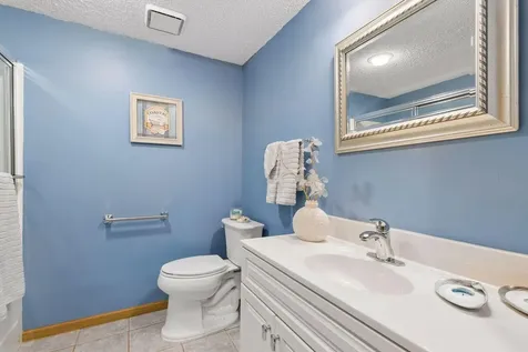 2488 Hillwood Drive E Maplewood MN 55119