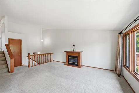 4029 Silver Lake Rd NE Saint Anthony MN 55421