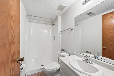4029 Silver Lake Rd NE Saint Anthony MN 55421