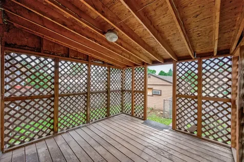 1148 Lane Place Saint Paul MN 55106