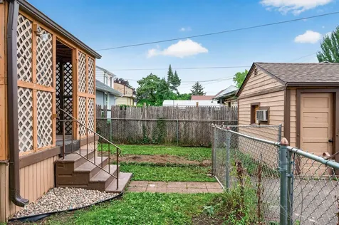 1148 Lane Place Saint Paul MN 55106
