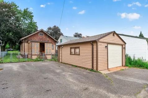 1148 Lane Place Saint Paul MN 55106