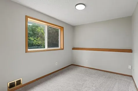 10607 56th Street NE Albertville MN 55301